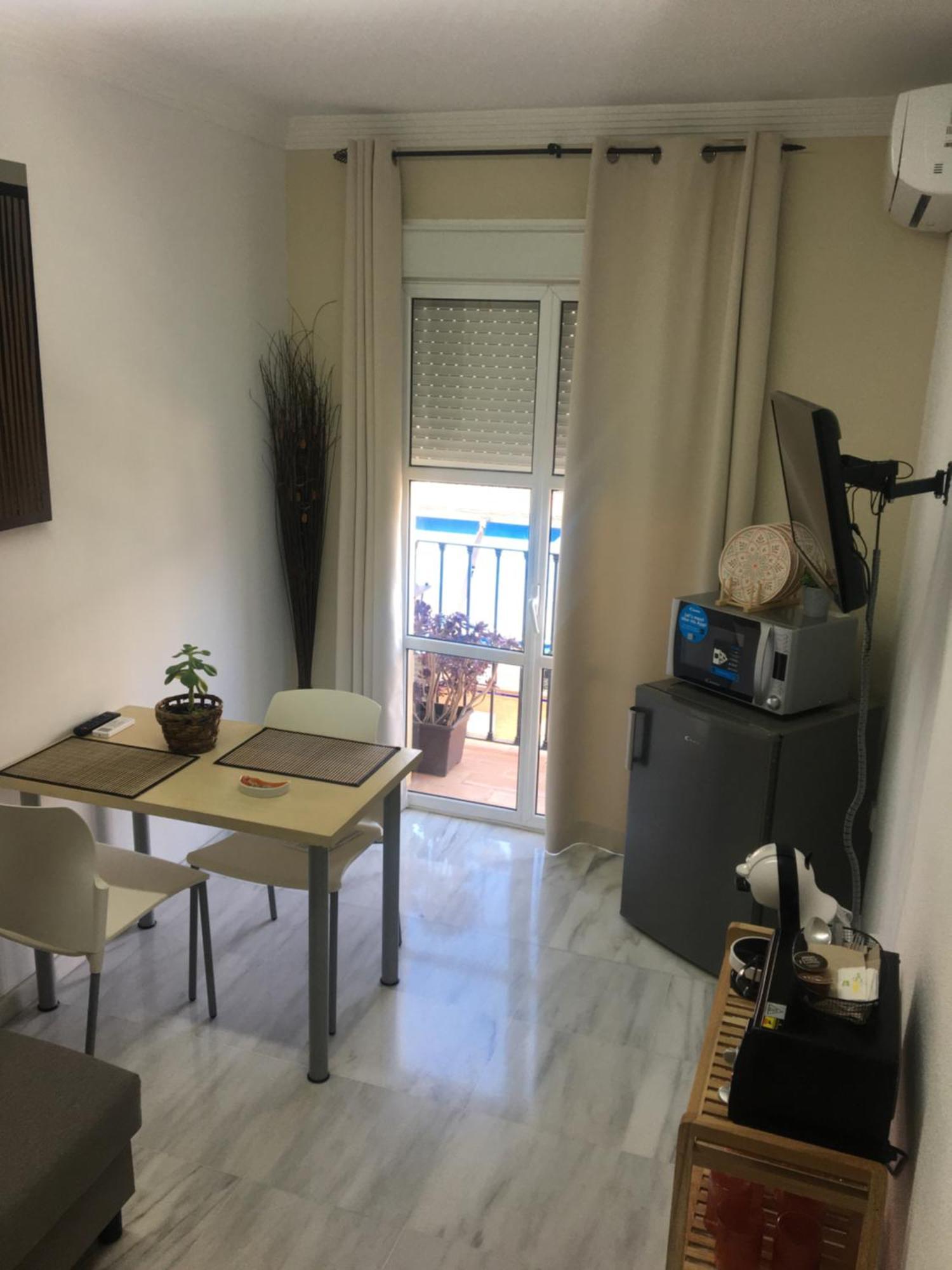 Alojamiento Seda Alcalá de Guadaira Εξωτερικό φωτογραφία