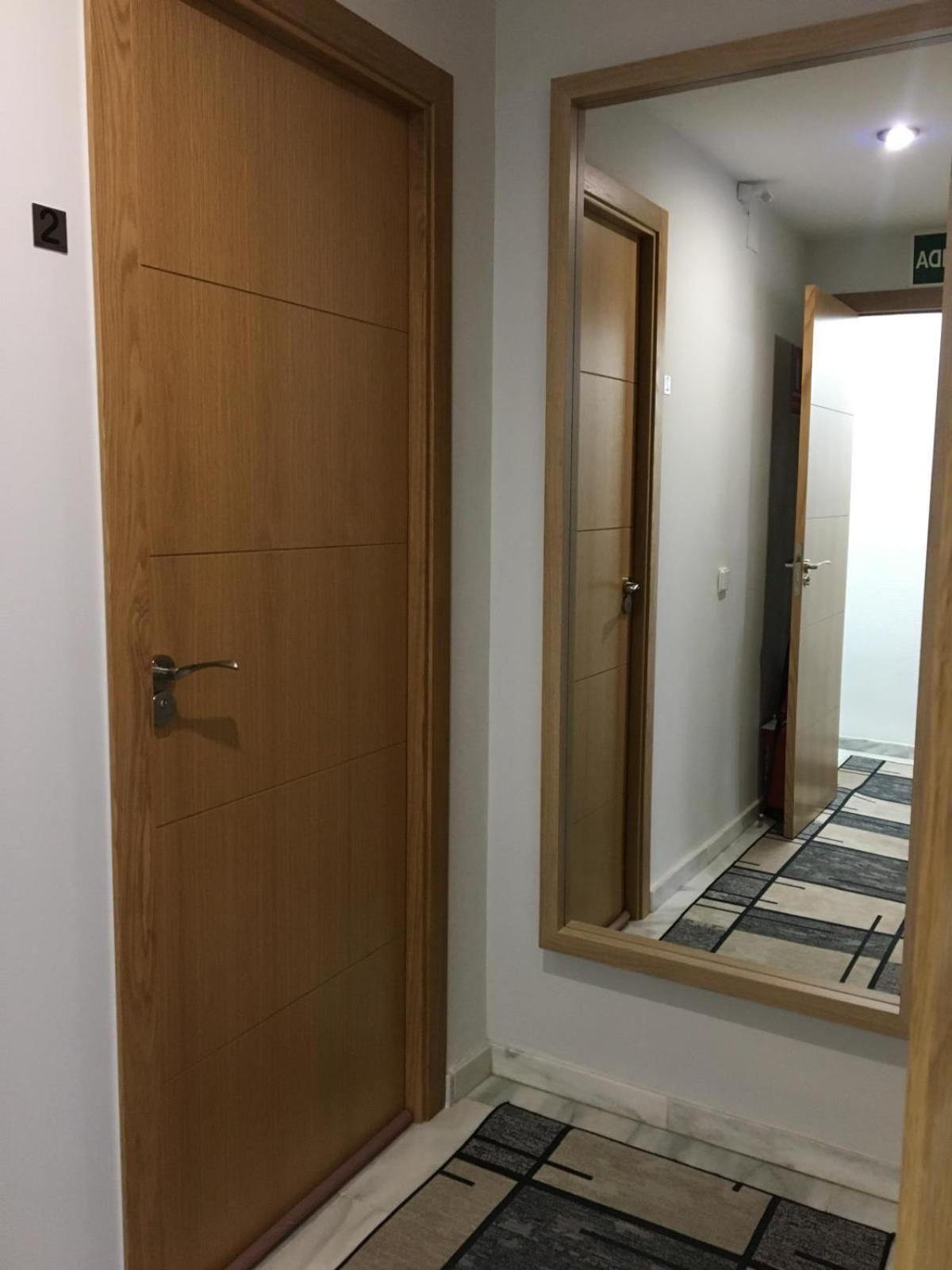Alojamiento Seda Alcalá de Guadaira Εξωτερικό φωτογραφία